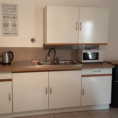 Les Acacias Apartment Greoux-les-Bains