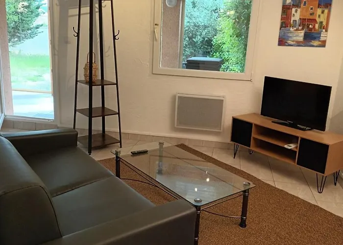 Les Acacias * Greoux-les-Bains